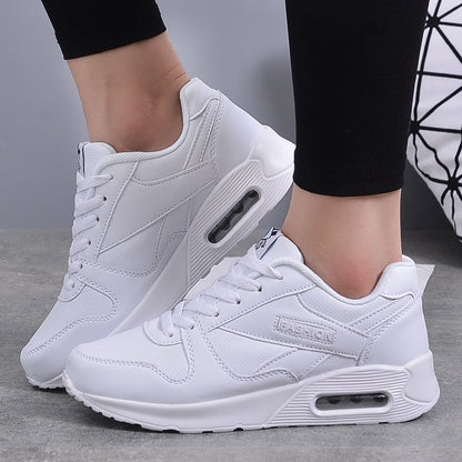 Women's Lightweight Flat Running Shoe