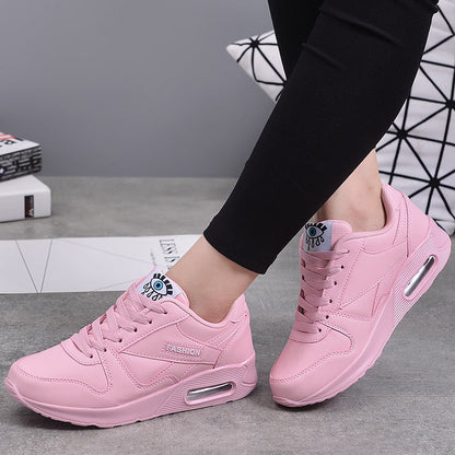 Women's Lightweight Flat Running Shoe