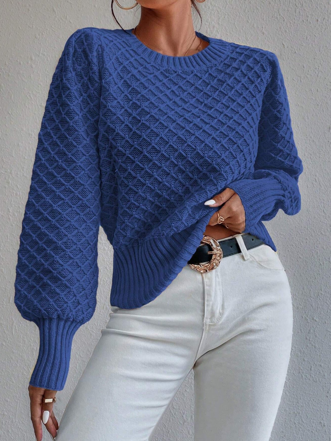 Cozy Women's Classic Crew Neck Jumper