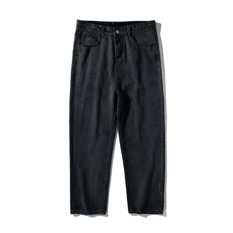 Comfortable Relaxed Fit Straight Leg Jeans