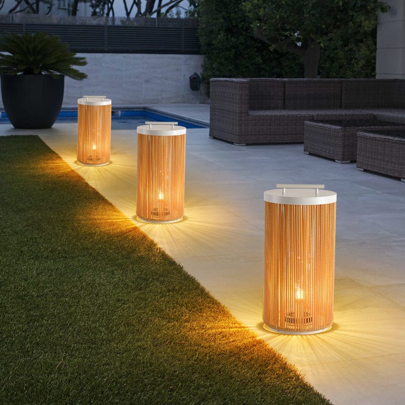 Bright Outdoor Solar Garden Light - OutfitLondon