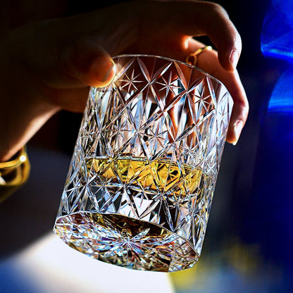 Premium Whiskey Glasses in Wooden Presentation Box - OutfitLondon