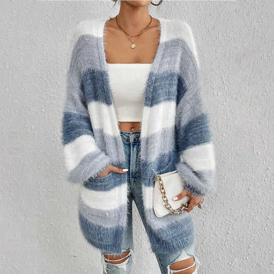 Cozy Women's Large Knit Sweater Cardigan - OutfitLondon