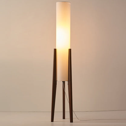 Country Wood Table Lamp with Cream Shade - OutfitLondon