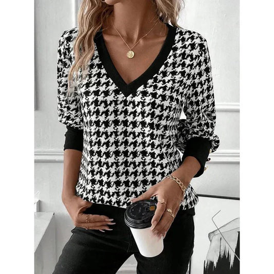 Sustainable Women's Simple Long Sleeve Shirt - OutfitLondon