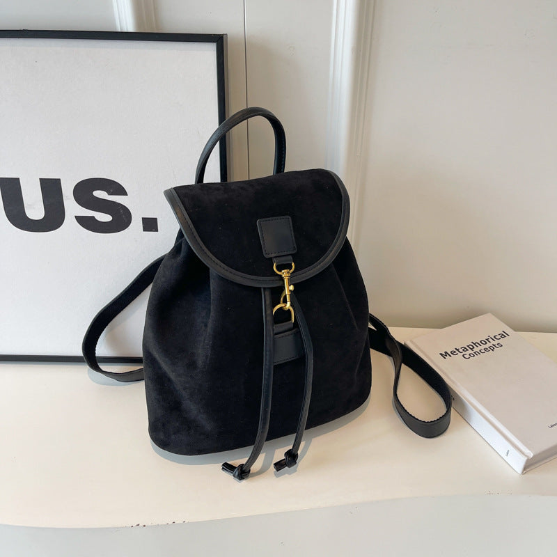 Stylish Vintage Ladies Travel Backpack - Spacious
