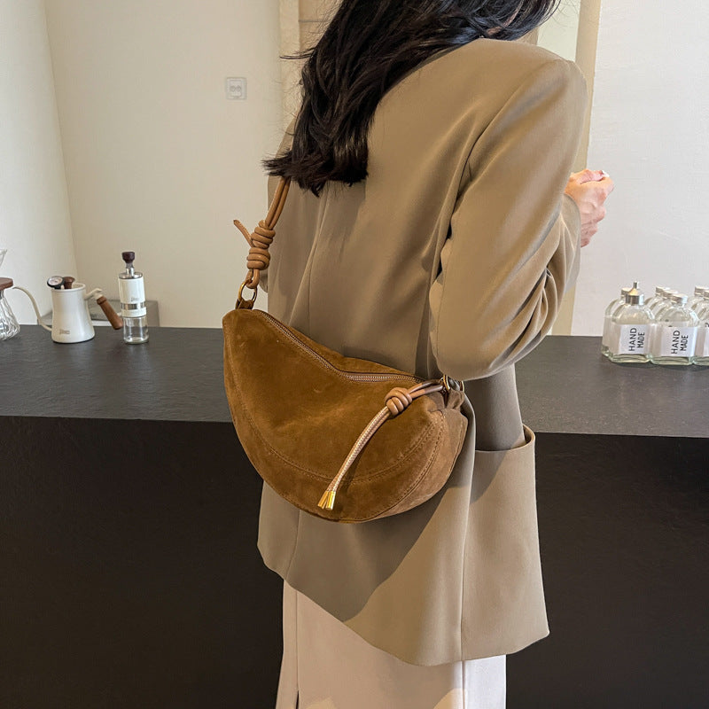 Large Spacious Vintage Style Crossbody Purse - OutfitLondon