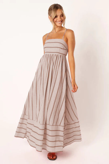 Chic Sleeveless Sundress