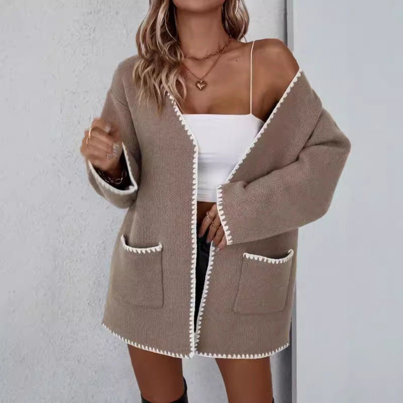 Soft Women's Oversized Crew Neck Cardigan - OutfitLondon