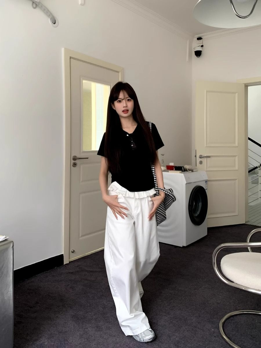Fashionable Floral Wide Leg Women's Jeans