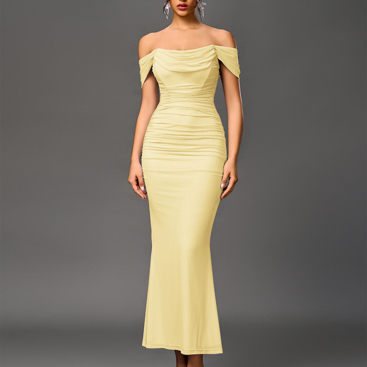 Chic Backless Mermaid Evening Gown