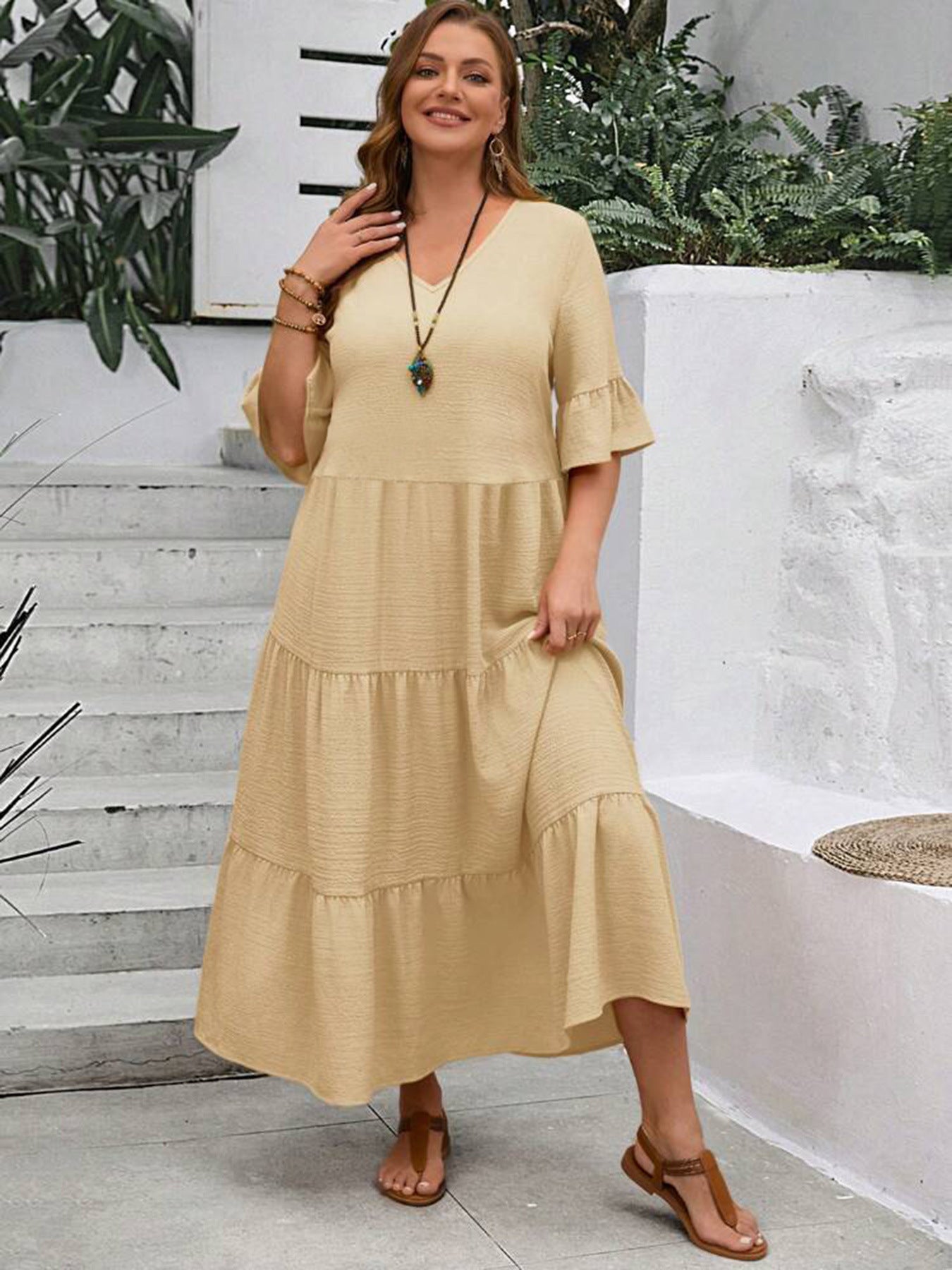 Comfortable Large V Neck Ladies Dress - OutfitLondon