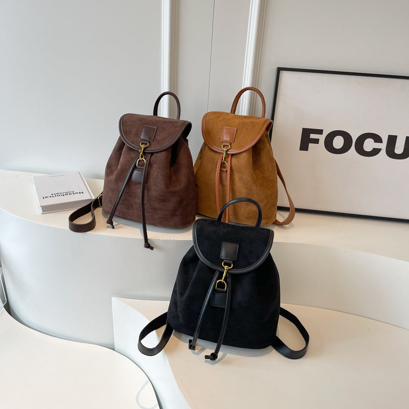 Stylish Vintage Ladies Travel Backpack - Spacious