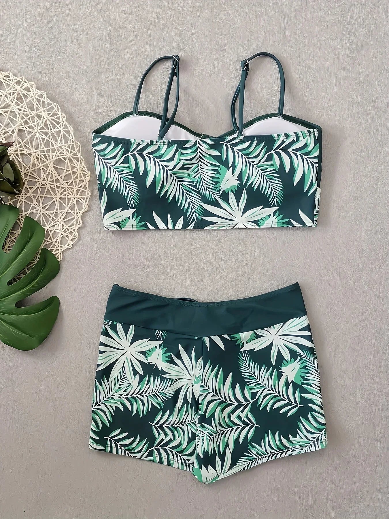 Oaklyn Bikini | Two-Piece Bikini Set with Leaf Print and Boyshorts