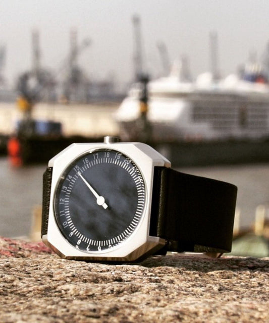 Leather Quartz Square Watch For Men Everyday Fashion - OutfitLondon