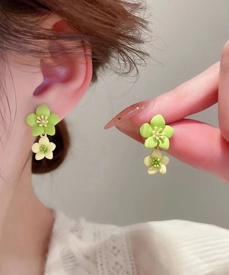 Women's Floral Green Drop Earrings Alloy - OutfitLondon