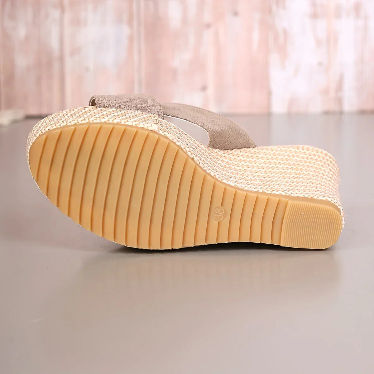 Comfortable Cross Strap High Heel Sandals