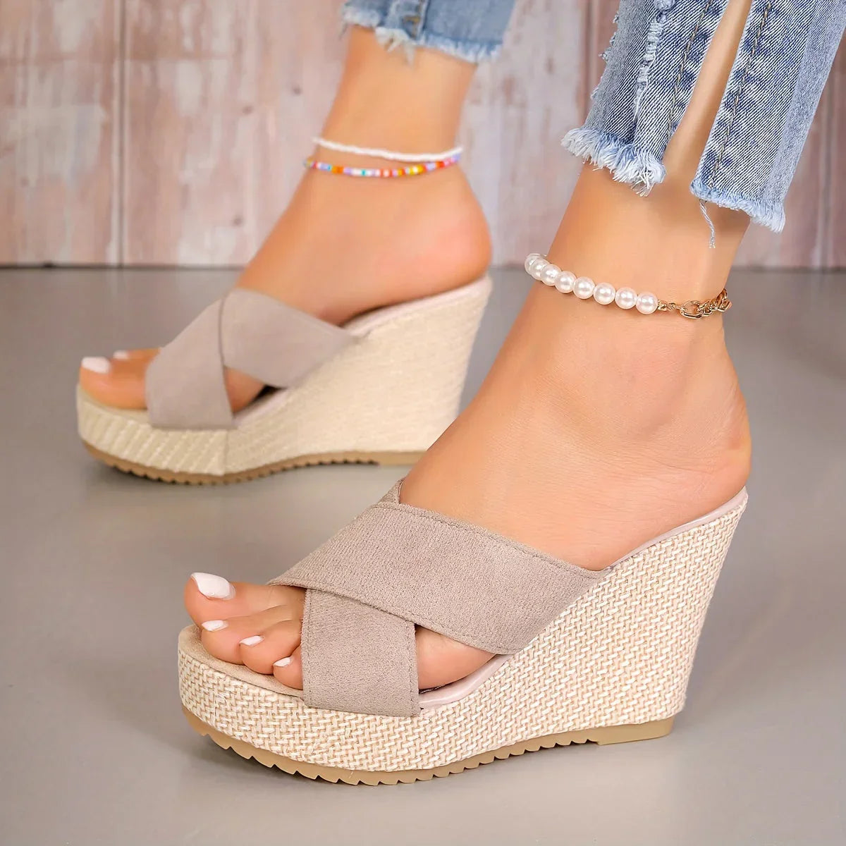 Comfortable Cross Strap High Heel Sandals