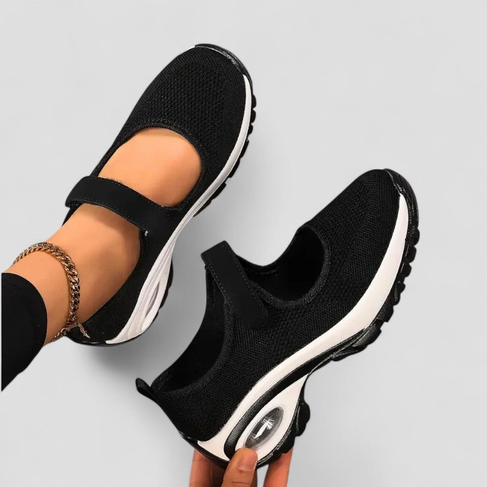 Comfortable Airy Strap Walking Shoes for Ladies
