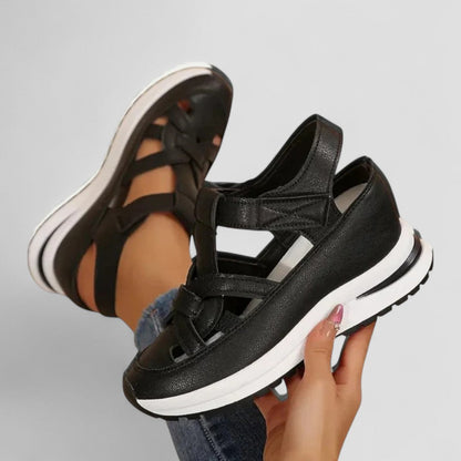 Supportive Hiking Sandals with Cushioned Arch Support