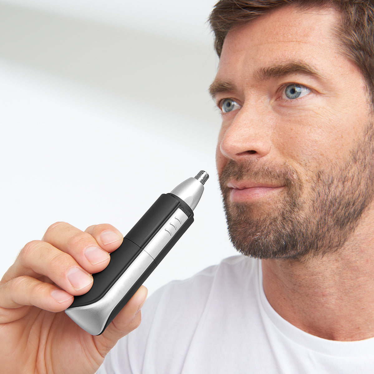Simple Precision Nose Hair Trimmer - OutfitLondon