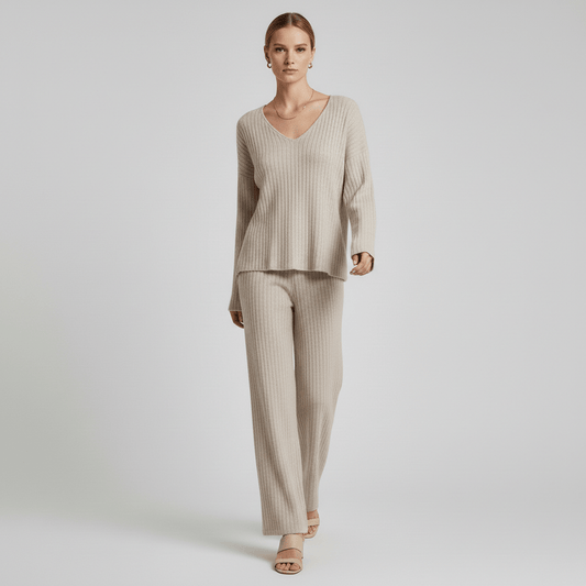 Comfortable 2 Piece Ribbed Sweater and Trousers Set - OutfitLondon