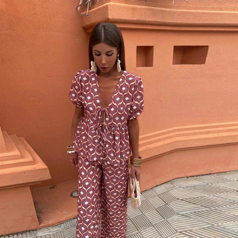 Relaxed Linen Pantsuit | Flowy Top and High Waist Trousers - OutfitLondon