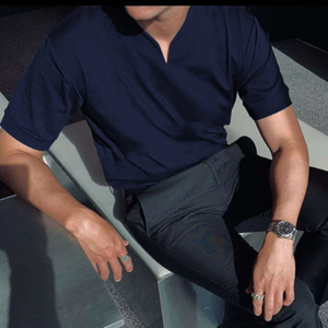 Comfortable Polo Shirt with Relaxed Fit and Soft Collar - OutfitLondon