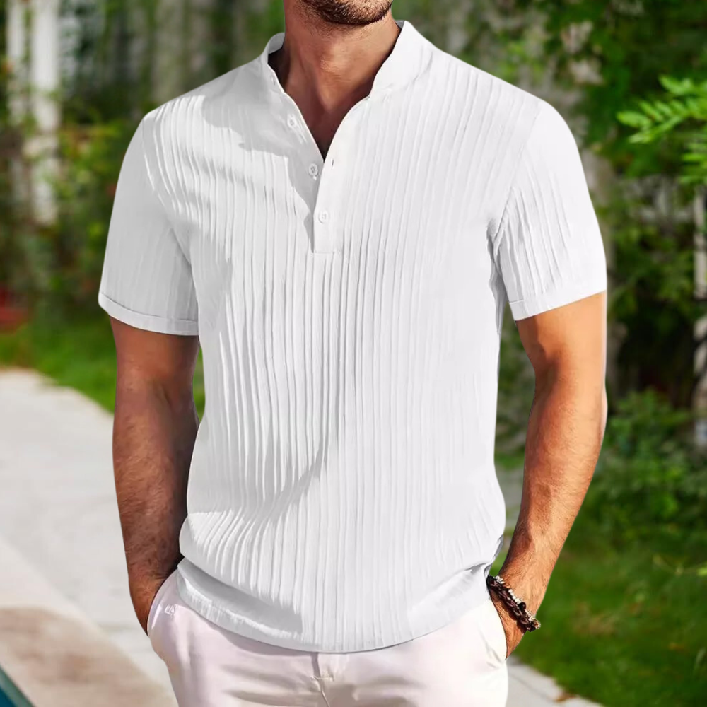 Comfortable Fit Polo Shirt with Relaxed Classic Collar