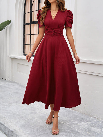 Elegant Knee Length Women's Dress - OutfitLondon