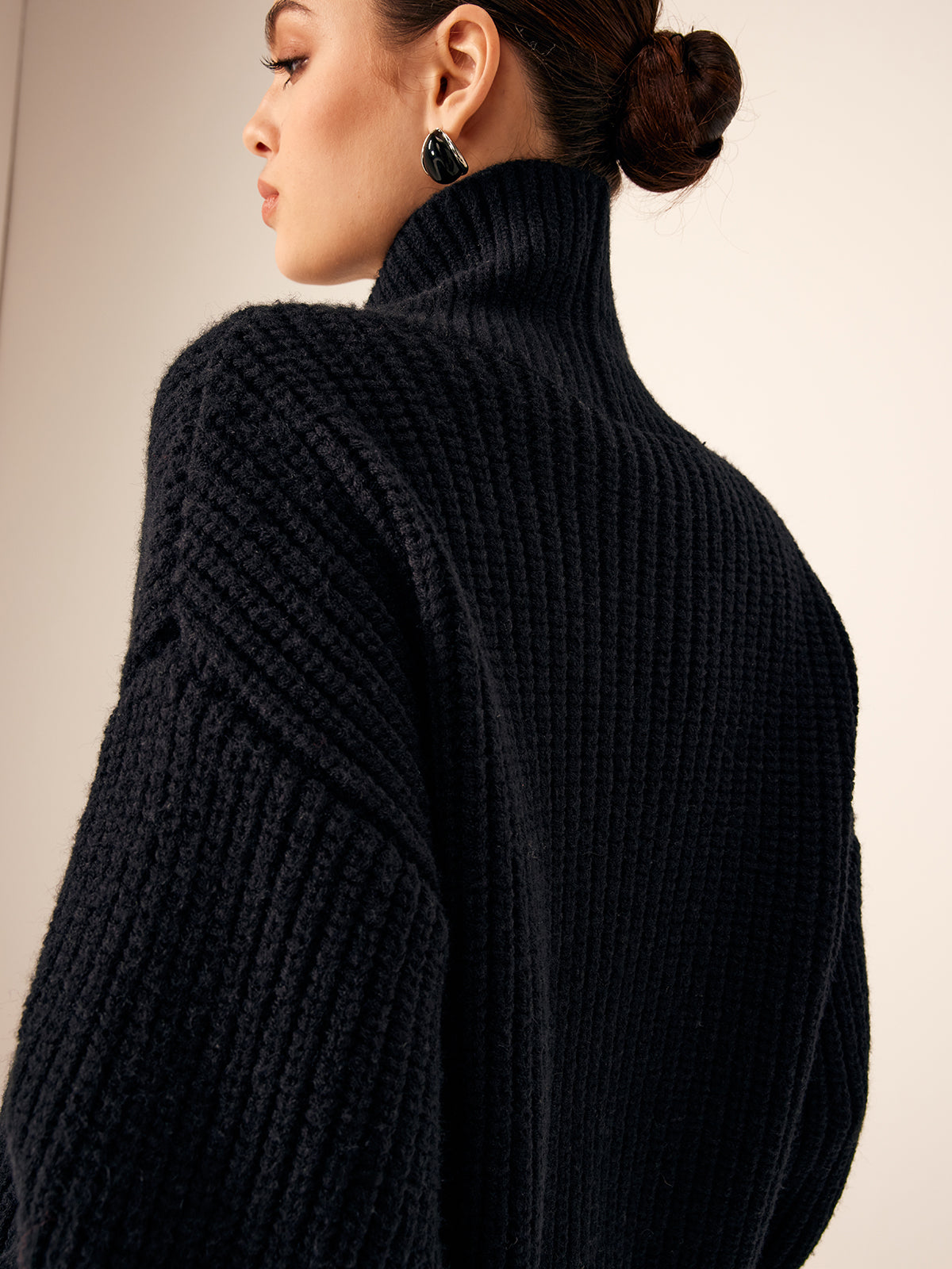 Textured Crew Neck Knit Jacket