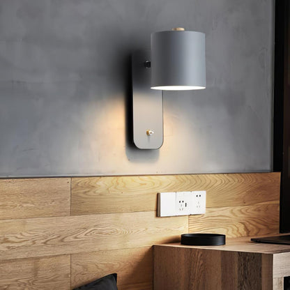 Sleek Adjustable LED Wall Light Fixture
