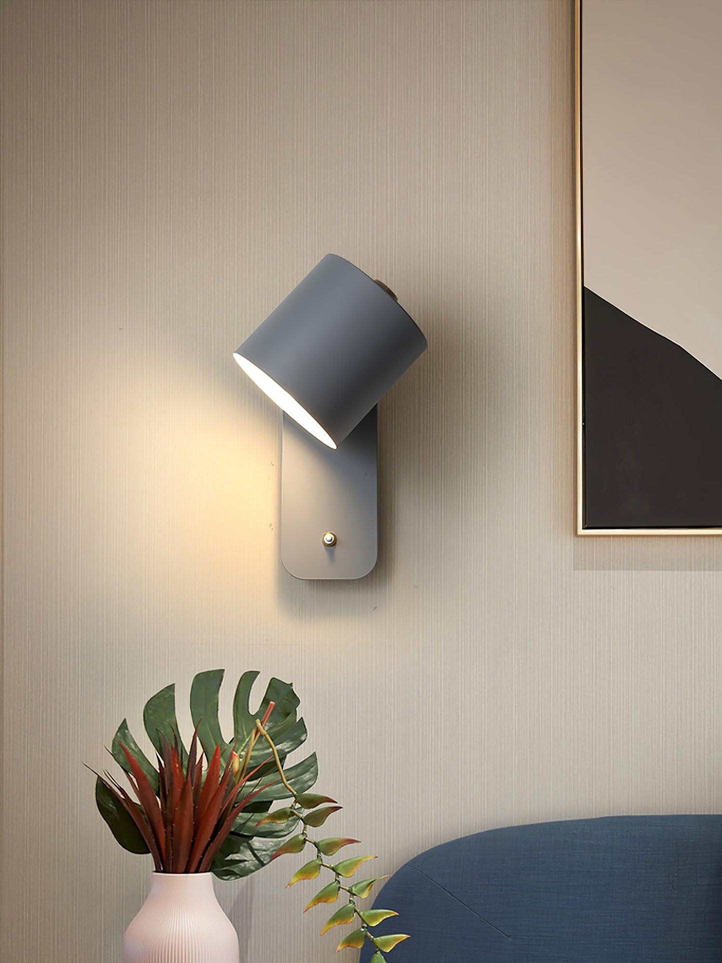 Sleek Adjustable LED Wall Light Fixture