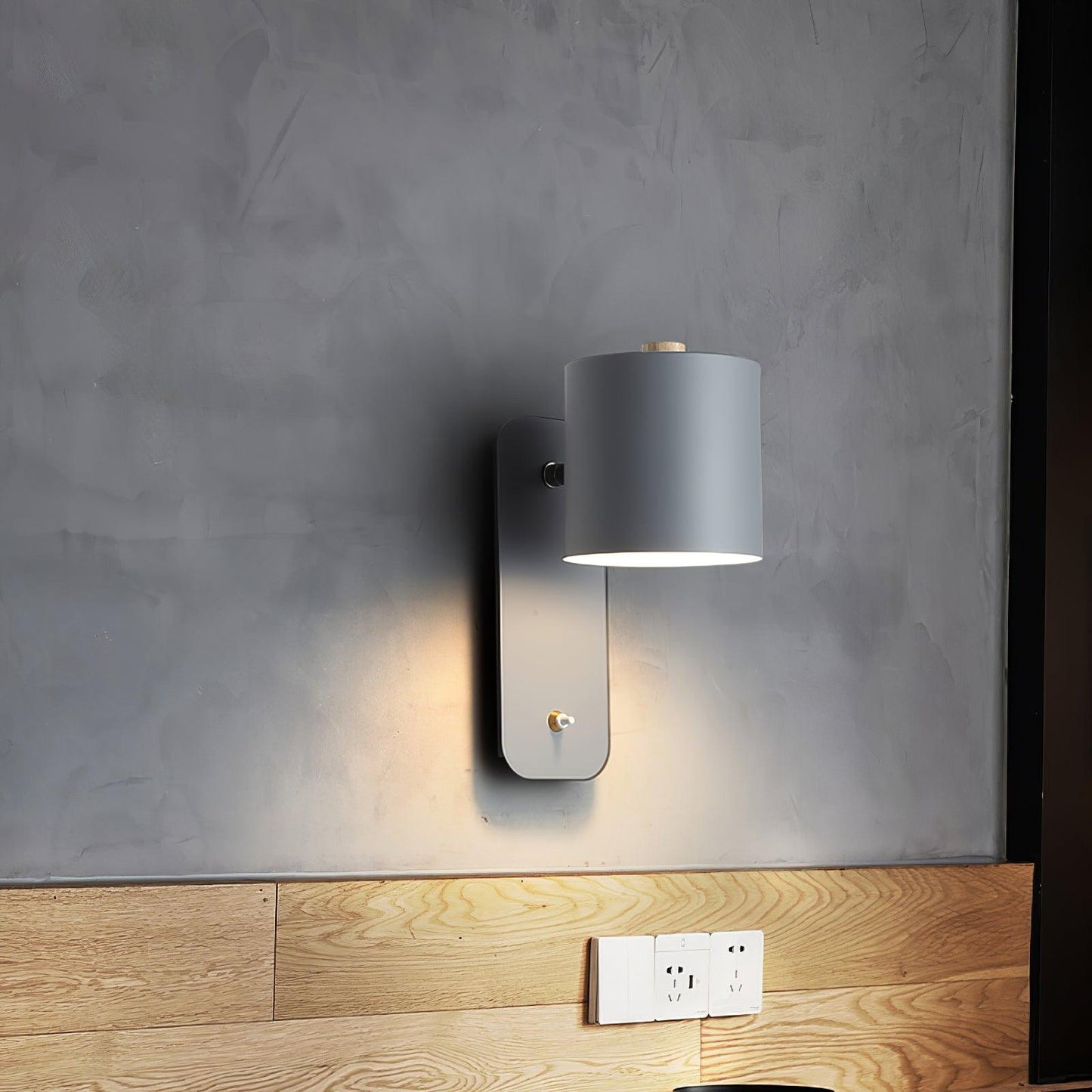 Sleek Adjustable LED Wall Light Fixture