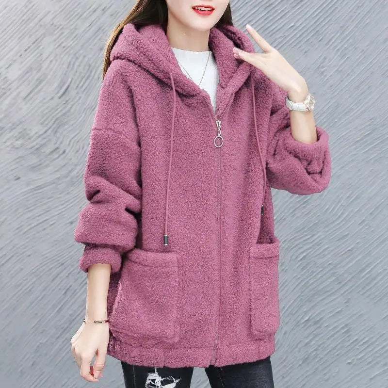 Soft Fleece Women's Hoodie with Pockets - OutfitLondon
