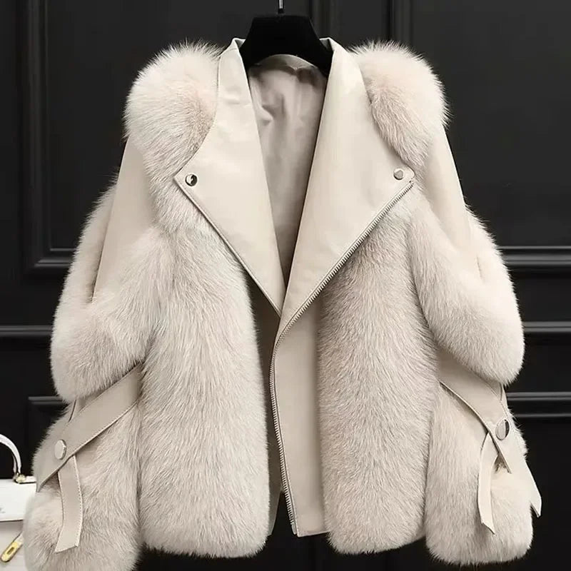 Luxury Faux Fur Jacket – Cozy Winter Parka