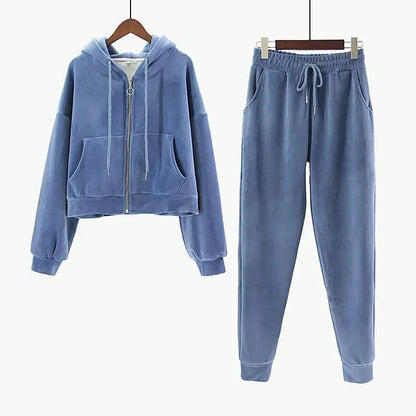 Comfortable Ladies Plush Hoodie Lounge Wear Set - OutfitLondon
