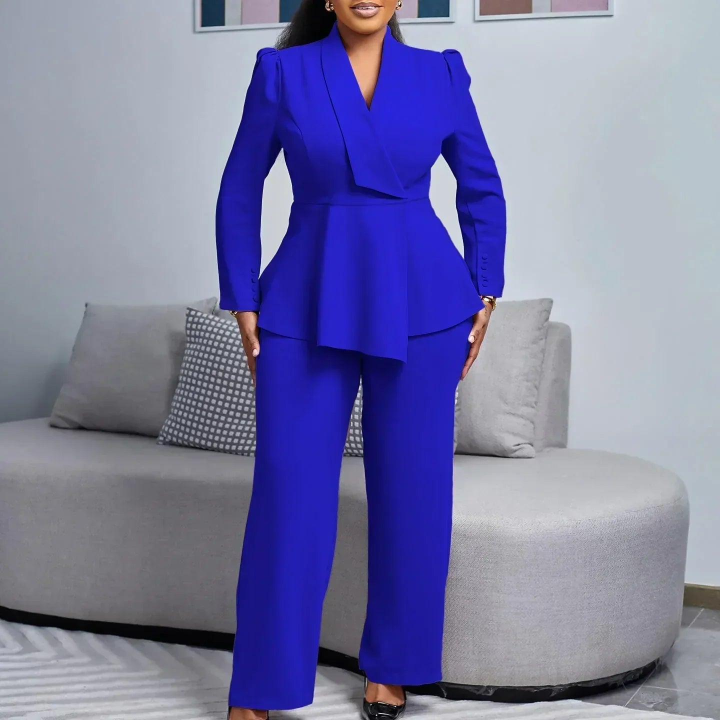 Tailored Fit Women's Blazer And Trousers Suit Set