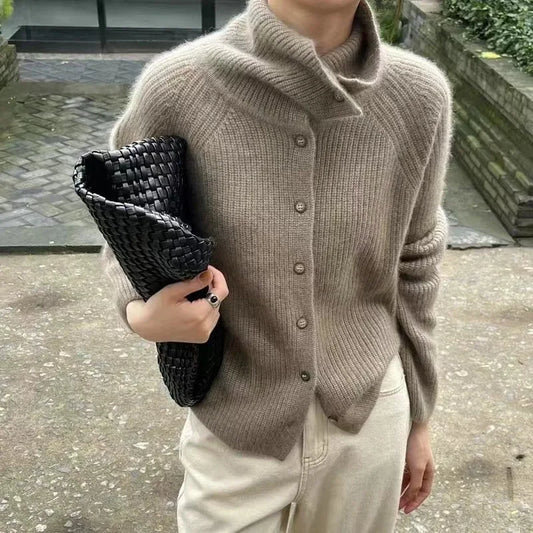 Soft Women's Knitted Cardigan Sweater - OutfitLondon