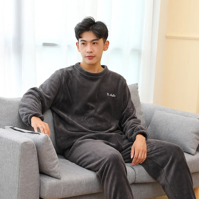 Cozy Comfortable 2-Piece Mens Sleepwear Set