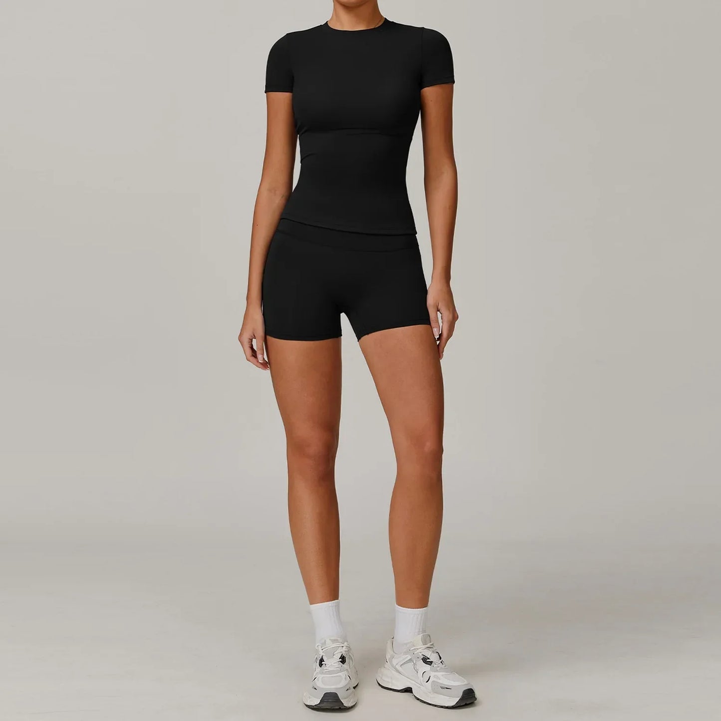 Sporty 2-Piece Ladies Workout Set