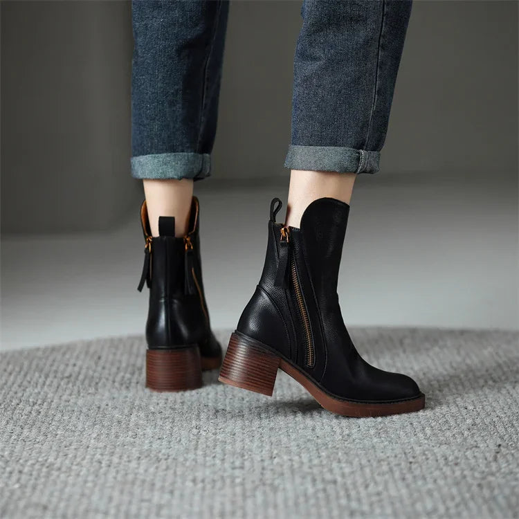 Livia – Chic Ladies Low Heel Boots