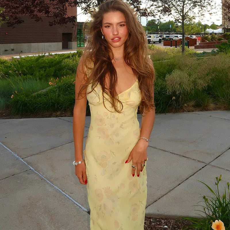 Elegant Sleeveless Floor Length Maxi Dress