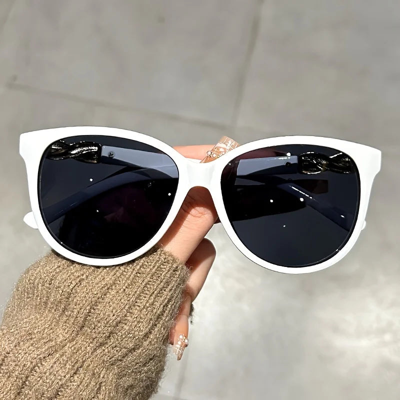 Trendy Ladies Floral Sunglasses
