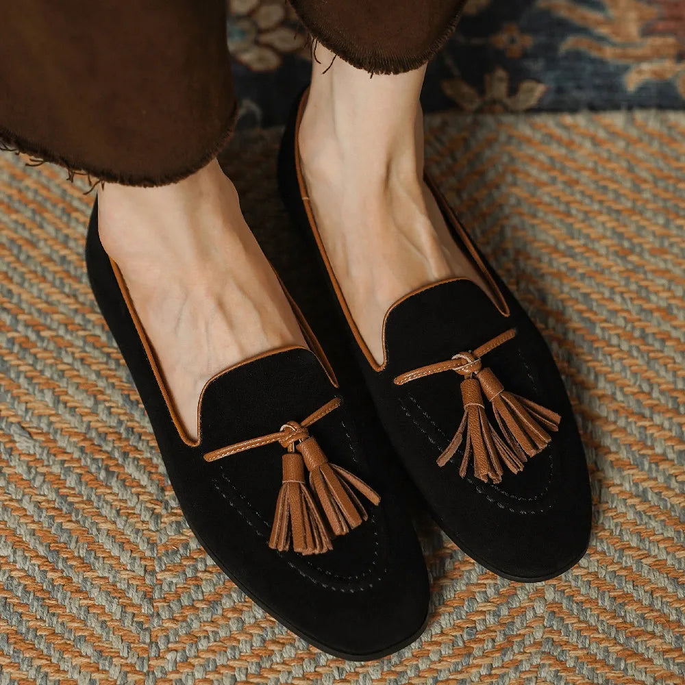 Comfortable Suede Tassel Ballet Flats - OutfitLondon