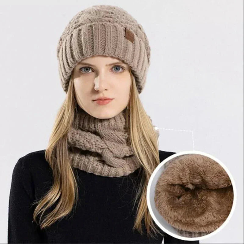 Cozy Ladies Knitted Hat and Scarf Set - OutfitLondon