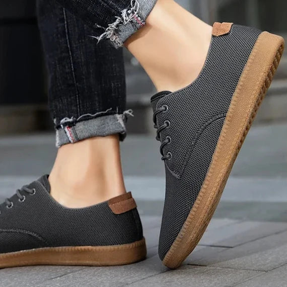 Men's Classic Athletic Shoes