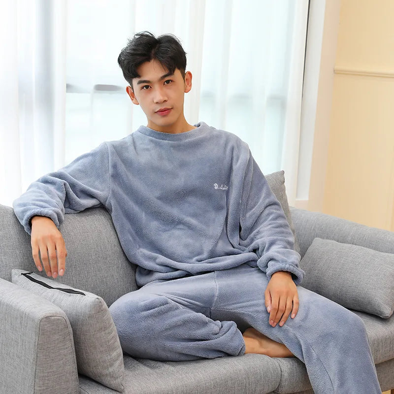 Cozy Comfortable 2-Piece Mens Sleepwear Set - OutfitLondon