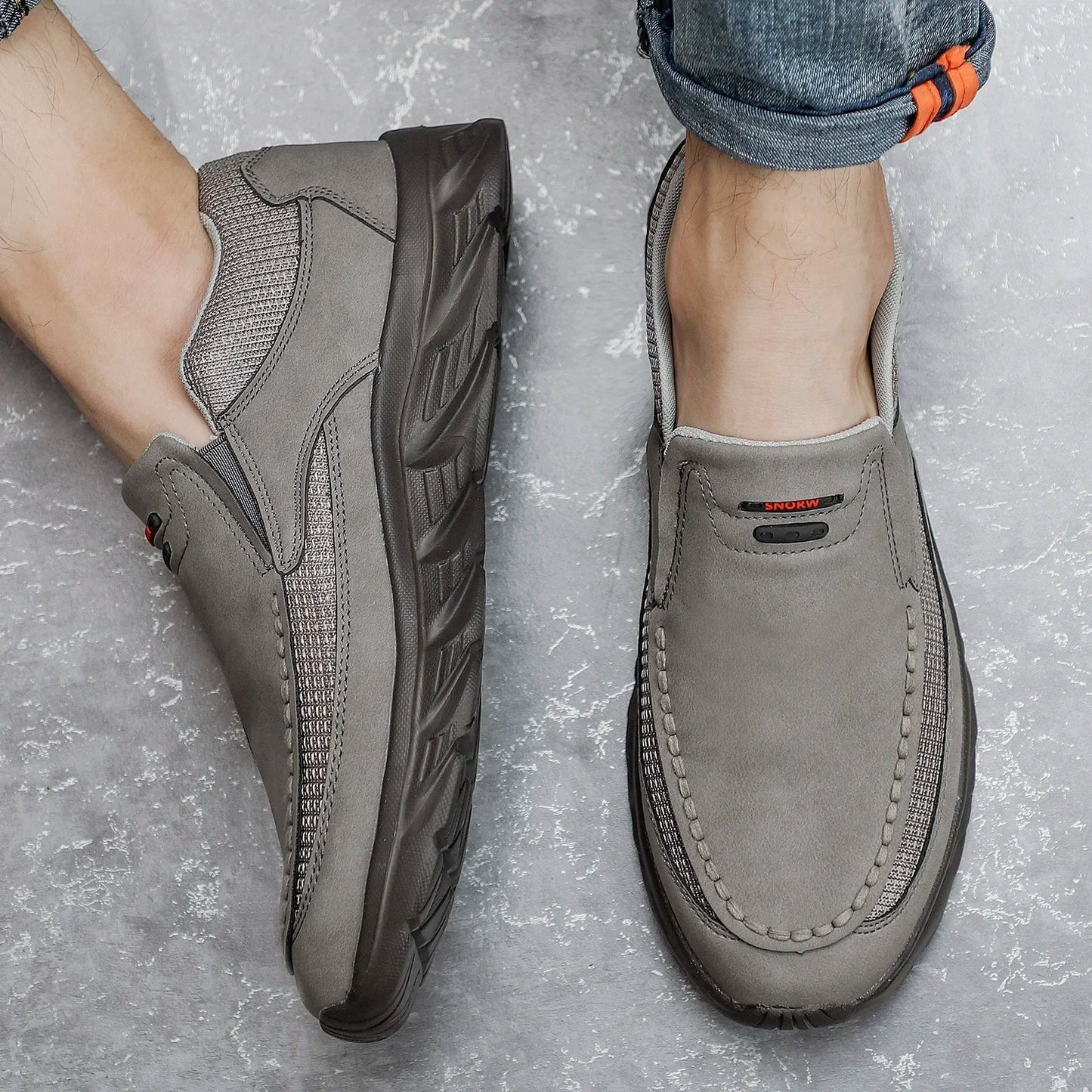 Lightweight Airy Sport Shoes
