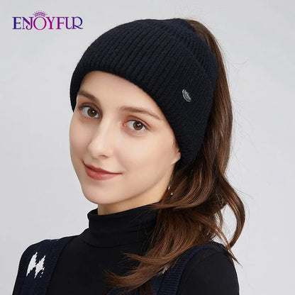 Cozy Oversized Knit Ponytail Beanie Hat - OutfitLondon